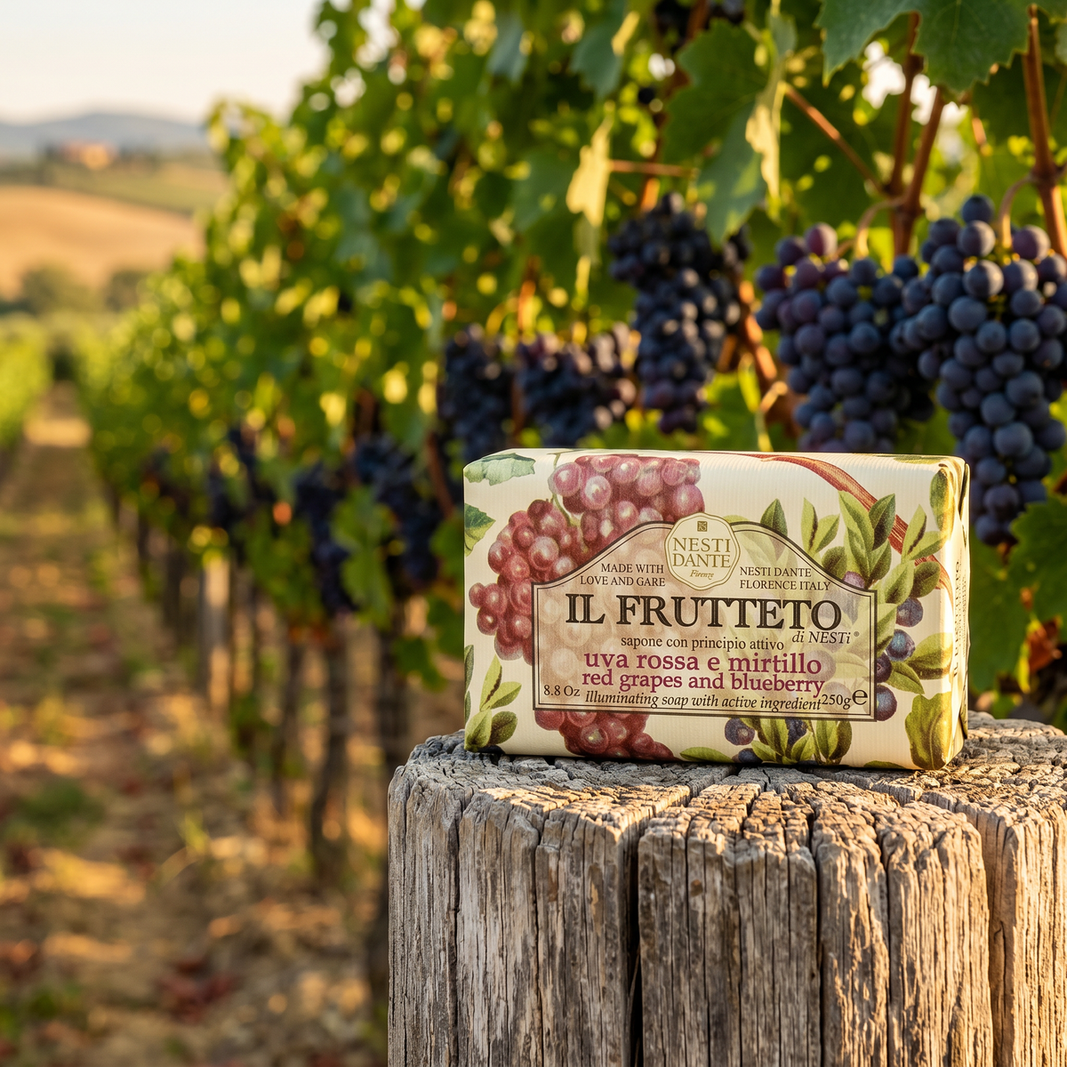 Nesti Dante Red Grapes & Blueberry Soap 250g | Antioxidant Fruit Soap